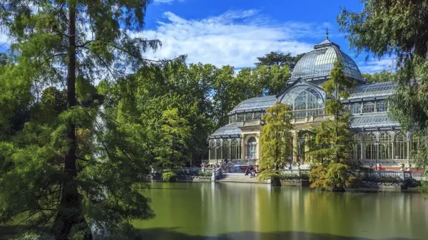 Descubre el Parque del Retiro: El Pulmón Verde y Cultural de Madrid